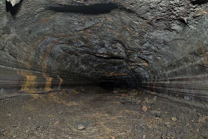 Reykjanes secret G spots - raw edition - Leiðarendi Cave: colorful lava tubes underground