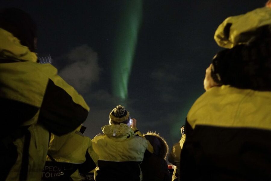 Reykjavik: 2-Hour Northern Lights by Boat with Backup Plan - The northern lights-themed cocktail and the “try again” bonus