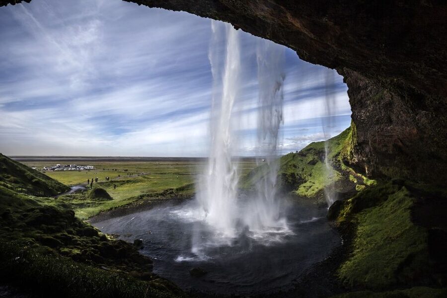 Reykjavik: 3-day South Coast and Golden Circle Experience - The 3-hour glacier hike: gear, crampons, and learning to move safely