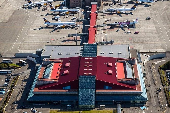 Reykjavik area to Keflavik Private Luxury Airport Transfer - Is this Reykjavik to Keflavik private transfer worth it for you?