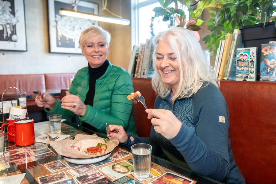 Reykjavik: Christmas Food Tour with Tastings and Drinks - Who should book this Christmas Food Tour and who should skip it
