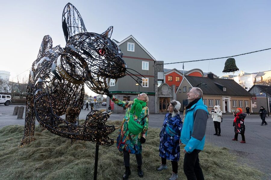 Reykjavik: Christmas Walking Tour with Icelandic Traditions - Ingólfur Square: Ice Skating, Market Stalls, and the First Christmas Vibes