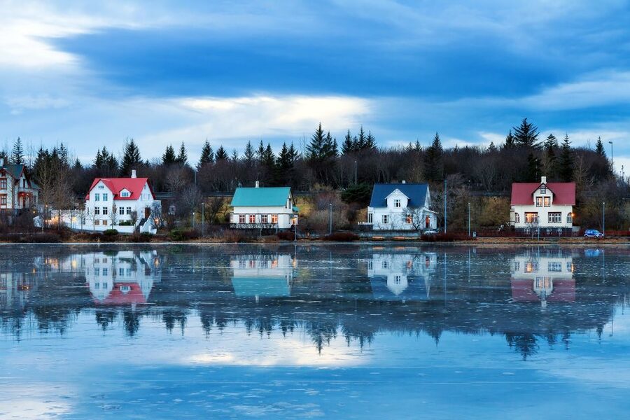 Reykjavik City Walking Tour - Old Harbour, Harpa Concert Hall, and Sólfar Bay Views