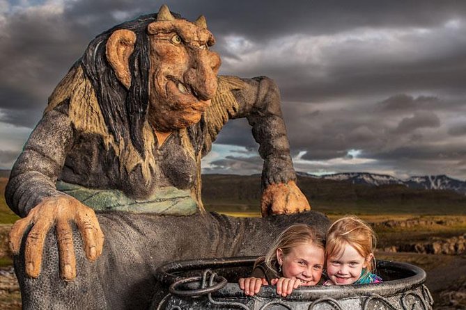 Reykjavik Folklore Walking Tour: Meet the Elves, Trolls & Ghosts of Iceland - What Makes the Guides Special, and How Live Entertainment Shows Up