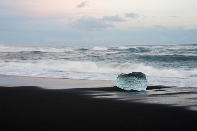 Reykjavik: Glacier Lagoon, Diamond Beach & South Coast Day Tour - Stjornarfoss: The waterfall stop that gives you breathing room