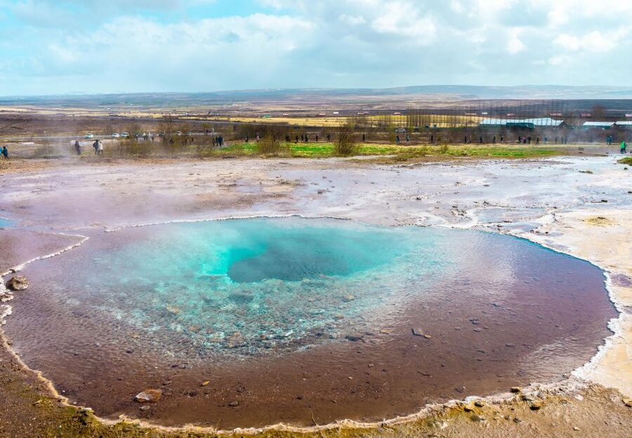 Reykjavik: Golden Circle Afternoon Tour - Þingvellir National Park: standing where tectonic plates meet
