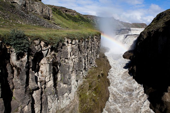 Reykjavik: Golden Circle and Northern Lights Small-Group Tour - Who should book this tour, and who should skip it