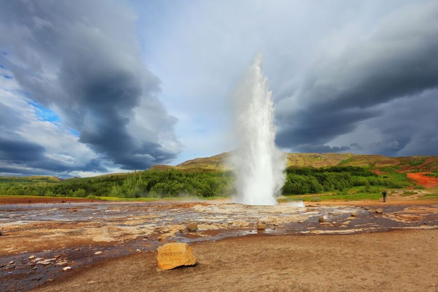 Reykjavik: Golden Circle Day Tour with optional Blue Lagoon - Thermal baths time: relax for real if you choose the lagoon