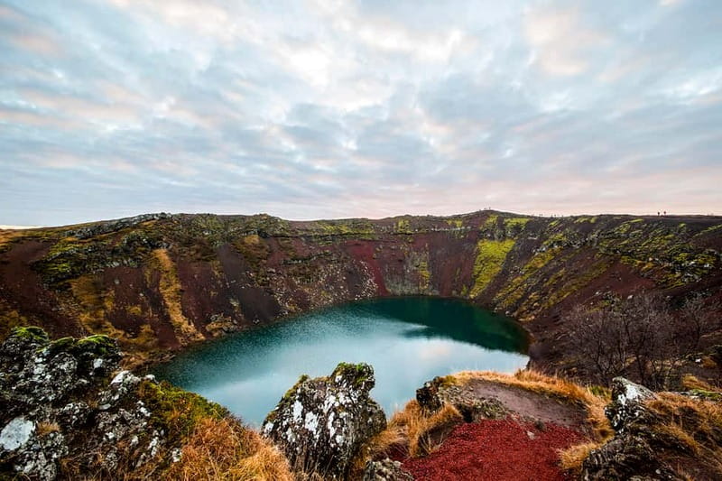 Reykjavik: Golden Circle, Fridheimar, & Sky Lagoon Day Trip - Thingvellir National Park: Walk Between Continents