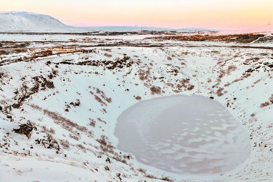 Reykjavik: Golden Circle Full-Day Tour with Kerid Crater - Kerið crater photo stop: short, dramatic, and time-sensitive