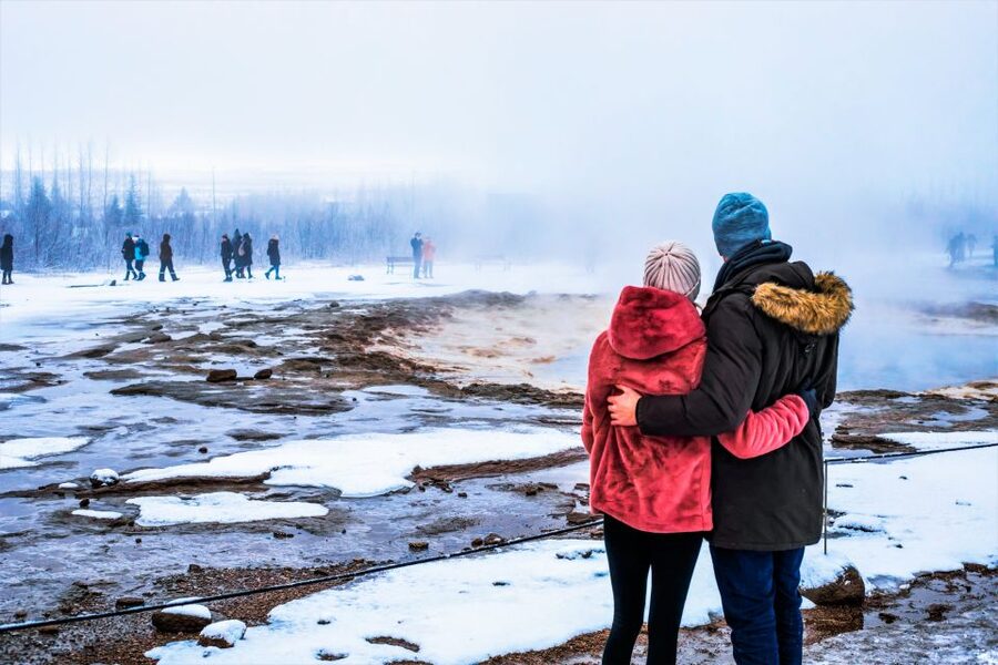 Reykjavik: Golden Circle Full-Day Tour with Kerid Crater - Geysir and Strokkur eruptions, plus a real lunch window