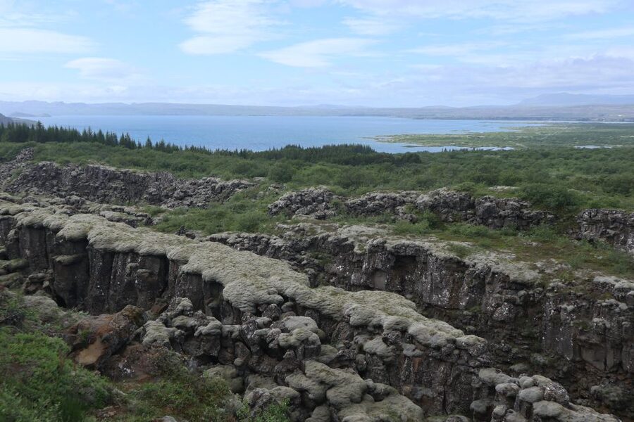 Reykjavík: Golden Circle Geological Jeep Day Trip - Thingvellir National Park: walk on the continental plates and step into Viking time