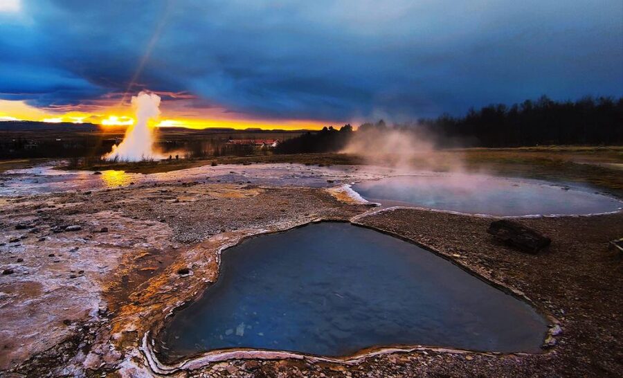Reykjavik: Golden Circle, Kerid Crater and Sky Lagoon Tour - Þingvellir National Park: walk between continents, see Viking-era roots