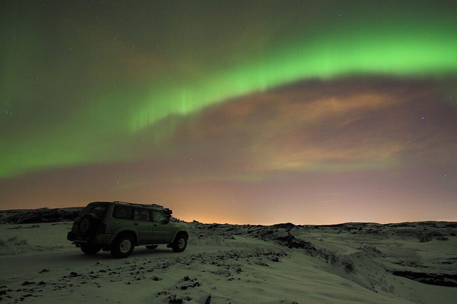 Reykjavik: Golden Circle & Northern Lights 4x4 Tour - Golden Circle stops with a 4x4, from Reykjavik pickup
