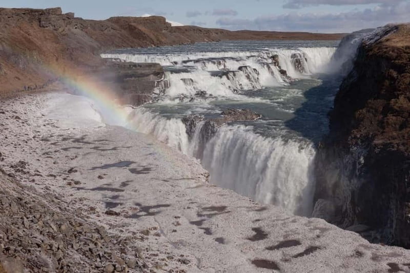 Reykjavik: Golden Circle Super Jeep and Snowmobile Tour - Gullfoss Waterfall: the power stop that sells Iceland