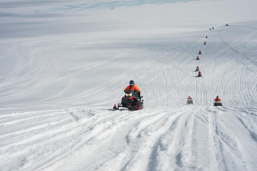 Reykjavik: Golden Circle Super Jeep Tour with Snowmobiling - Geysir and Gullfoss: the Golden Circle classics, timed for maximum wow