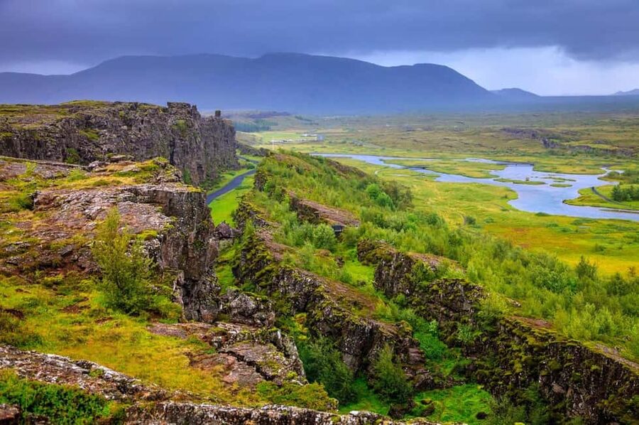 Reykjavik: Golden Circle Tour and Sky Lagoon Entry Ticket - Geysir and Strokkur: When Iceland Puts on a Heat-Driven Light Show