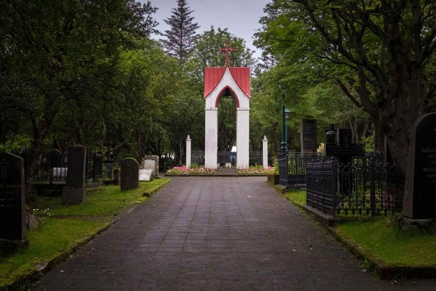 Reykjavik: Guided Folklore Walking Tour - Elfstone, hidden people, and the rune-magic lesson