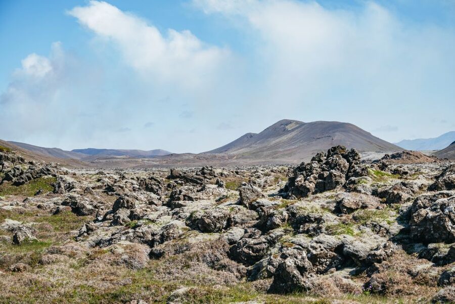 Reykjavik: Guided Tour to Volcano and Reykjanes Geopark - Who this tour fits best, and who should pass
