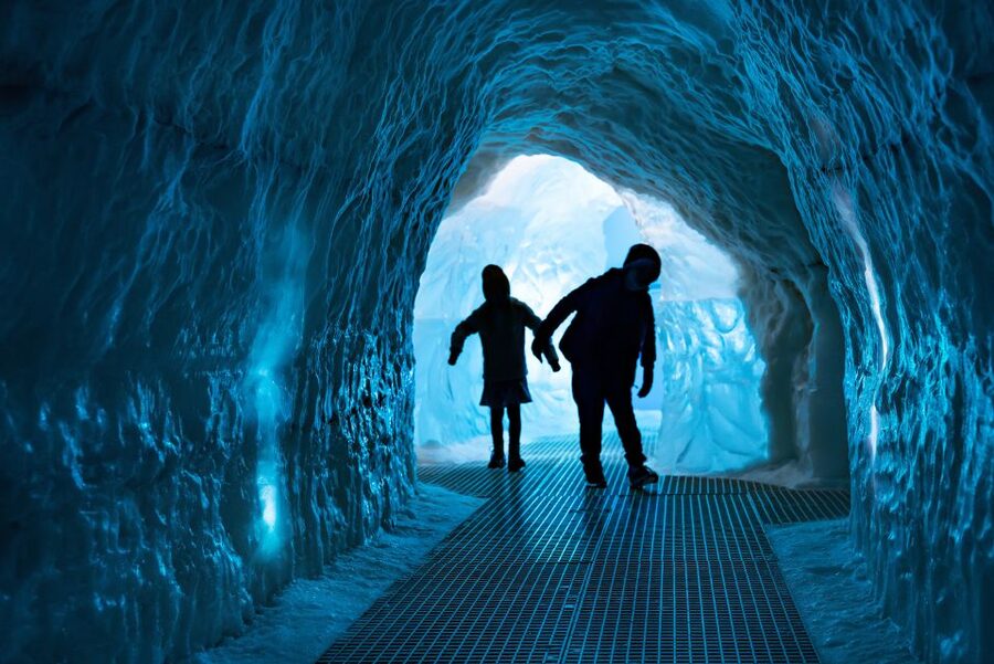Reykjavík: Hop-On Hop-Off Bus and Perlan Museum Entry Ticket - Inside Perlan: ice cave, volcano simulation, and the 360 deck