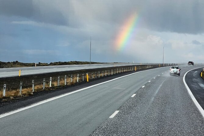 Reykjavik Iceland : Private transfer From / To KEF airport - Why this KEF to Reykjavik private transfer feels worth it