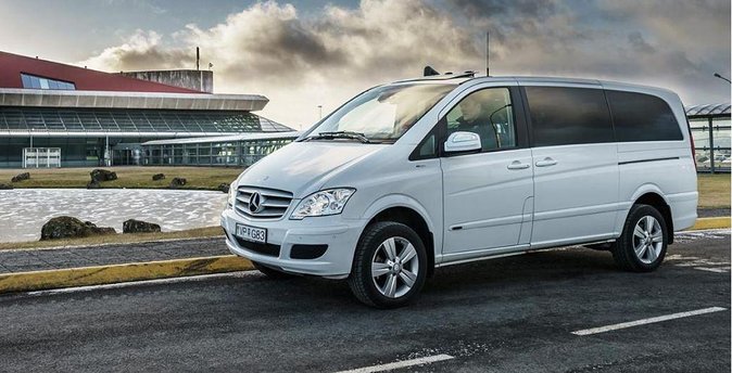 Reykjavik International Airport Private Arrival Transfer - Should you book this private arrival transfer from KEF?