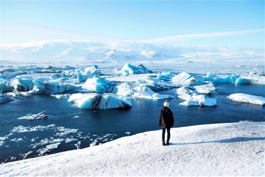 Reykjavik: Jokulsarlon Glacier Lagoon Full-Day Guided Trip - Vík Dinner and the View That Only Happens on Clear Days