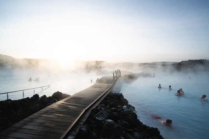 Reykjavik/Keflavik: Blue Lagoon Private Transfer - Who should book this private transfer