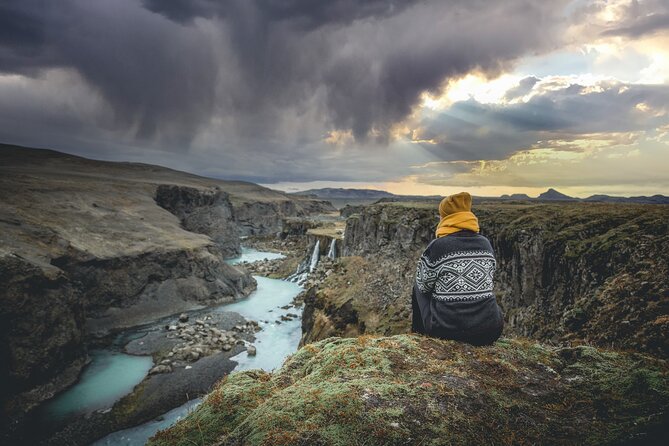 Reykjavík: Landmannalaugar & Icelandic Highlands Super Jeep Tour - Key things that make this super jeep day special