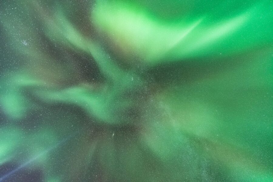 Reykjavik: Northern Lights Group Tour with Photos - Why the Forecast and Dark-Sky Stops Matter