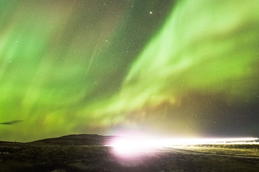 Reykjavik: Northern Lights Group Tour with Photos - The Guide Factor: Names, Energy, and Real Direction