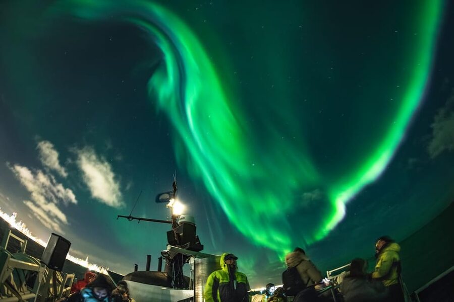 Reykjavik: Northern Lights Guided Boat Tour with Photos - Rósin or Andrea: What You Get On Board