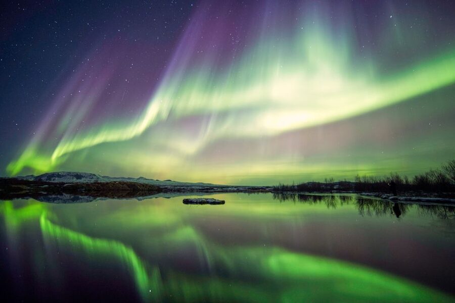 Reykjavík: Northern Lights Minibus Tour with Photos - What the 4-Hour Plan Really Feels Like in Practice