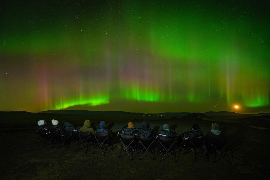 Reykjavik: Northern Lights Tour with Private Photographer - How This Northern Lights Tour Works From Reykjavik