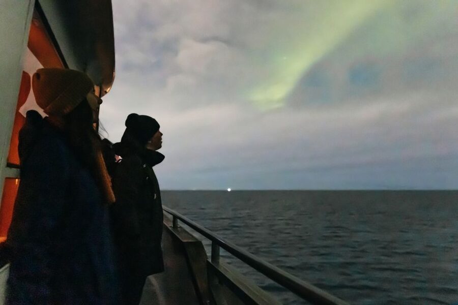 Reykjavik: Northern Lights Yacht Tour - When Cloud Cover or Faint Lights Happen
