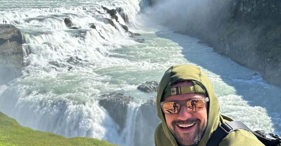Reykjavik: Private Golden Circle Tour - Gullfoss Waterfall, Big Power With the Right Way to Watch