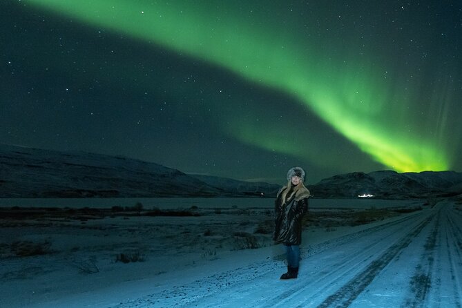 Reykjavik Private Northern Lights Tour with Pro Photographer - Your Private Setup: Pickup, Timing, and How the Night Flows