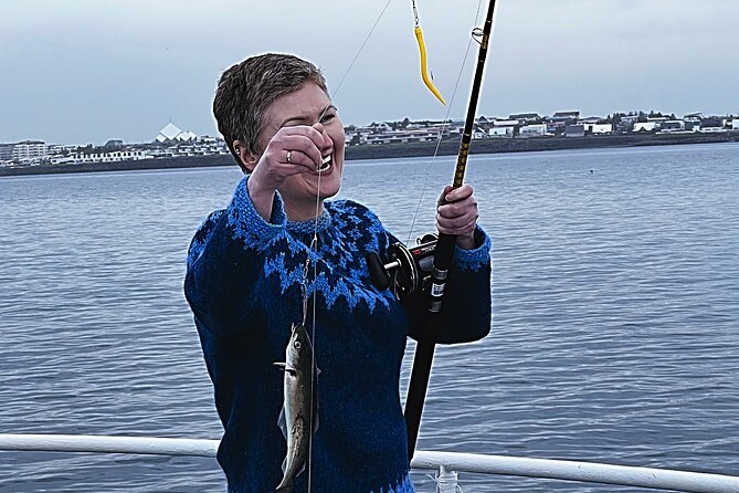 Reykjavik's Finest Catch: Guided Sea Angling Tour for All Levels - Hlésgata 1 Meeting Point, Then Straight to the Fishing Grounds
