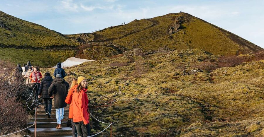 Reykjavik: Silver Circle Tour, Canyon Ride, & Thermal Baths - Deildartunguhver: Europe’s Most Powerful Hot Spring Stop
