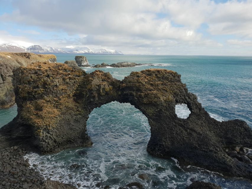 Reykjavik: Small-Group Snæfellsnes Day Trip - Price and logistics: what $163 buys you (and what it does not)