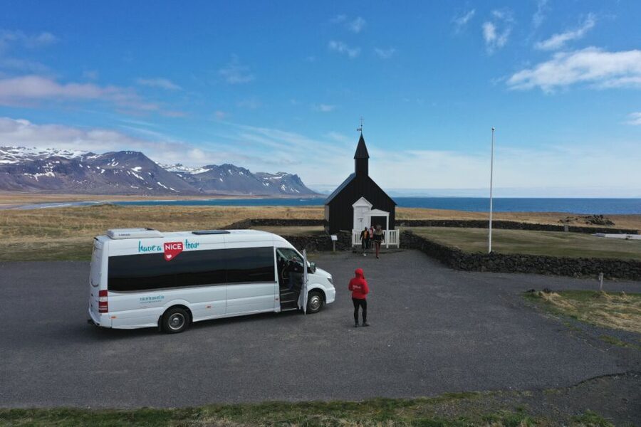 Reykjavik: Small-Group Snæfellsnes Day Trip - Djúpalónssandur black beach: seabirds, stone textures, and the lifting-stones moment