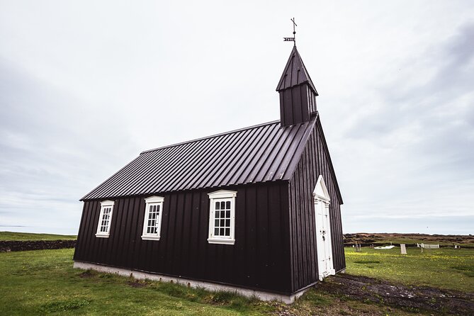 Reykjavík: Snæfellsnes & Kirkjufell Small Group Tour - Stop 4: Búðakirkja, a small church with a big photography reputation