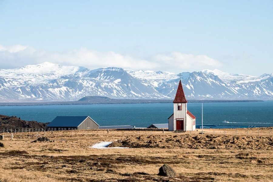 Reykjavik: Snaefellsnes & Mt. Kirkjufell Guided Minibus Tour - Ólafsvík stop: the break you actually need