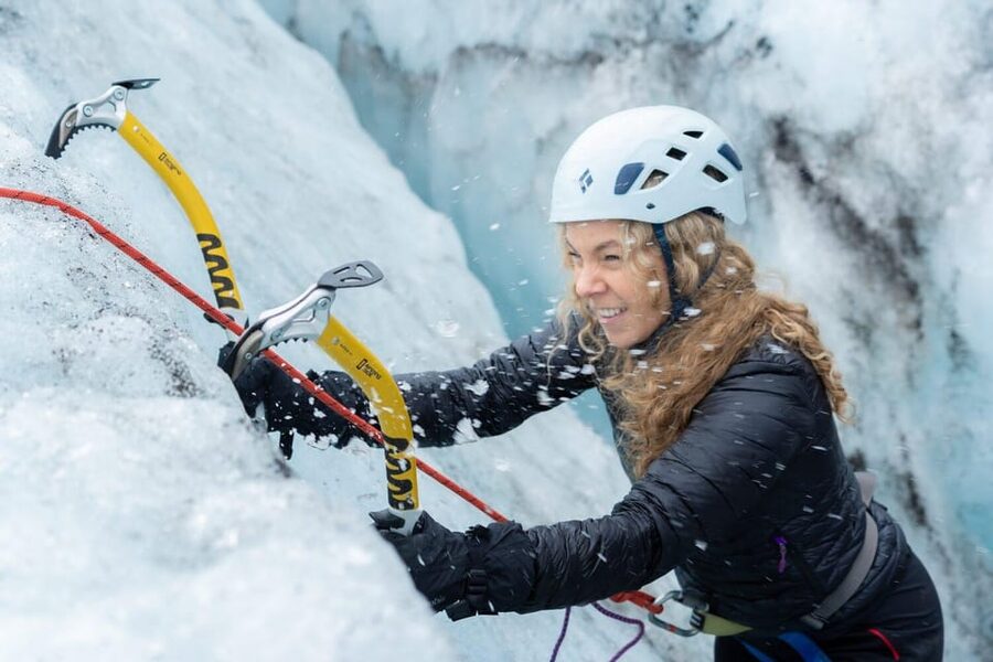 Reykjavík: Sólheimajökull Glacier Hike & Ice Climbing Intro - Key Things That Make This Glacier Hike Worth It
