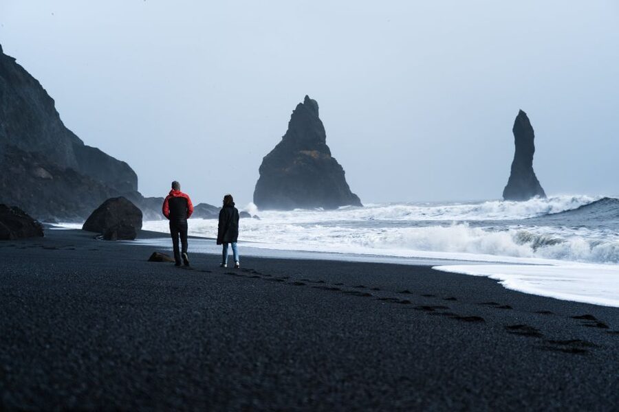 Reykjavik: South Coast Adventure Tour - Seljalandsfoss: walking behind the falls (and what to plan)