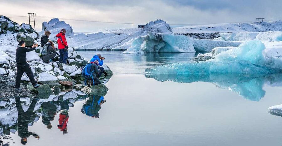 Reykjavik: South Coast, Diamond Beach, and Jökulsárlón Tour - Hvolsvöllur and the early reset: keep your energy up