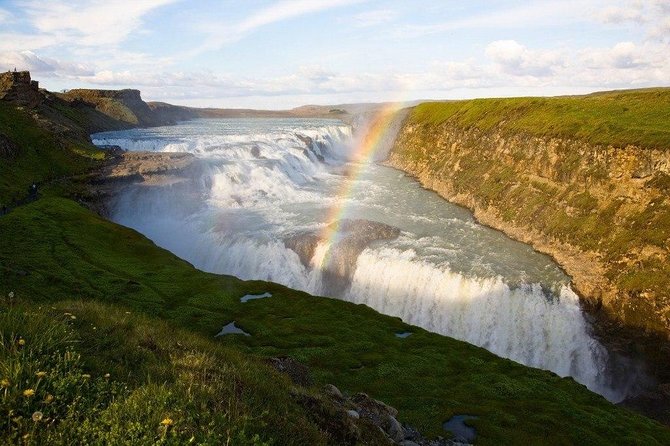 Reykjavik: The Lava Tunnel and Golden Circle Small-Group Tour - Value for $203.87: what you’re paying for beyond the headline price
