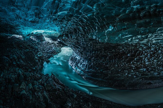 Sapphire Ice Cave Tour from Jökulsárlón - Extra Small Group - Group size, pacing, and crowd reality (including that 12:30 sweet spot)