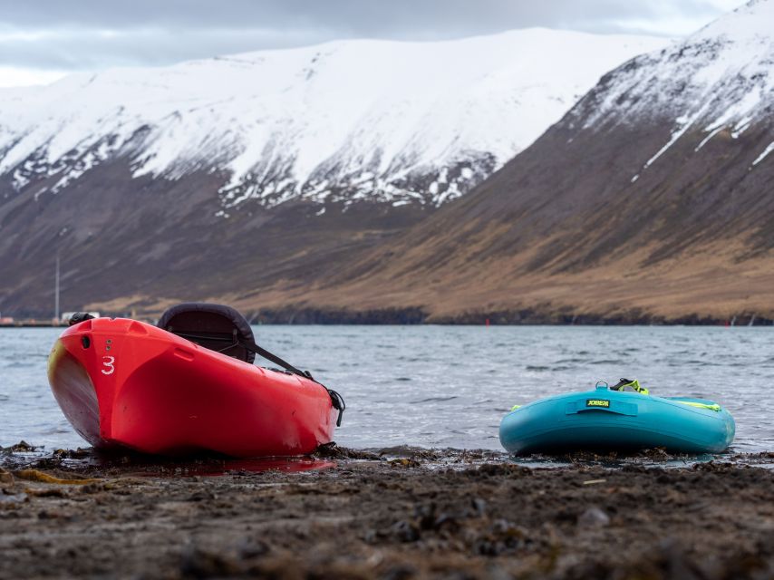 Siglufjörður / Siglufjordur: Guided kayak tour. - Meeting at Siglo Sea HQ and getting suited up