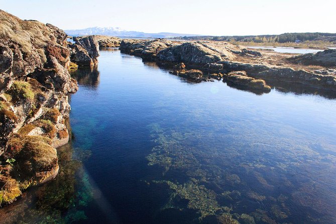 Silfra Drysuit Snorkeling with Free Photos - Meet on Location - Silfra Itself: Freshwater, Plate Boundary, and That 100-Meter View